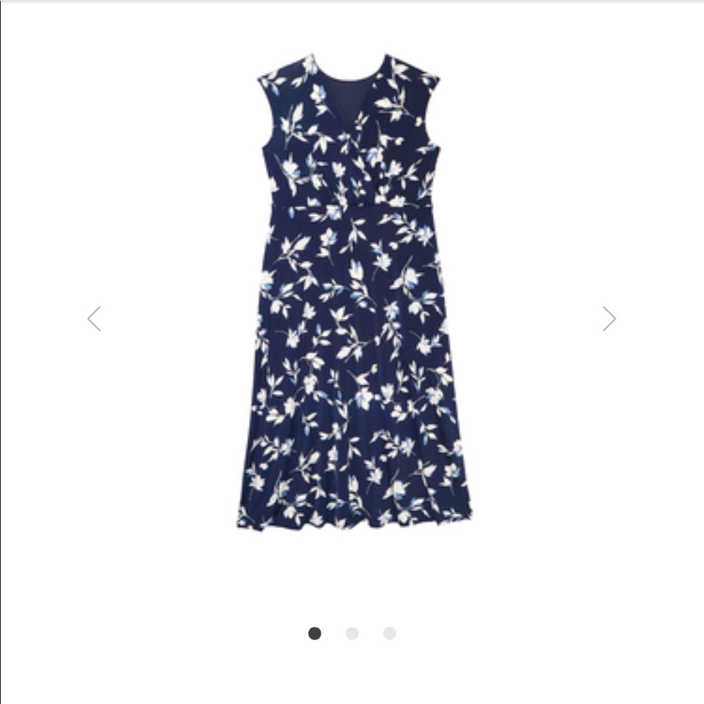Springfield Sleeveless Surplice Maxi Dress